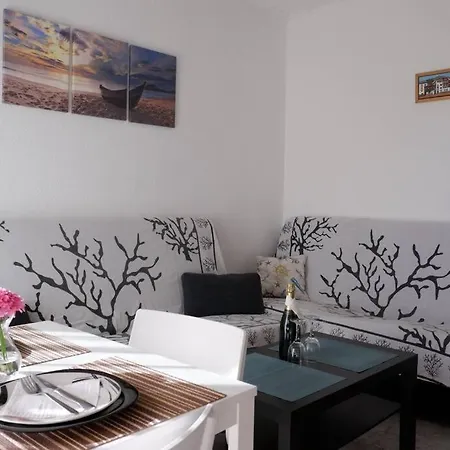 Casa Hermosa Apartment *